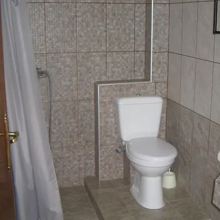 πανσιον αγγελοσ μαναρη * Ouranoupoli