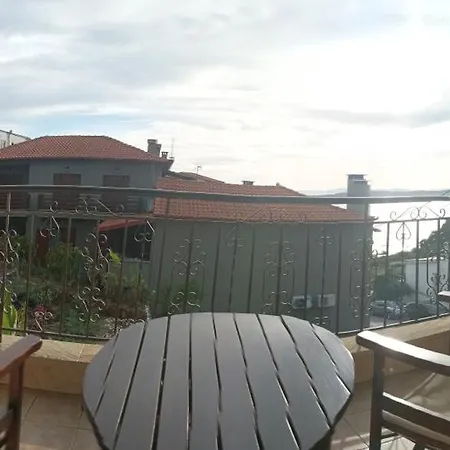 Apartamento πανσιον αγγελοσ μαναρη *
