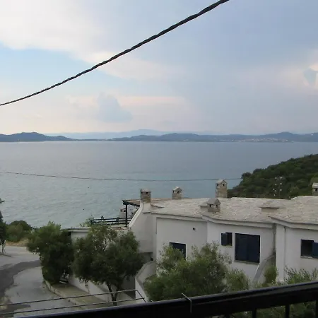 Appartement πανσιον αγγελοσ μαναρη Ouranoupoli