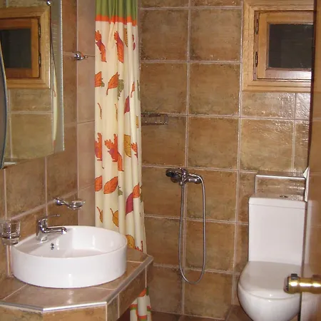 πανσιον αγγελοσ μαναρη * Ουρανούπολη