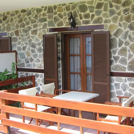 πανσιον αγγελοσ μαναρη Appartement