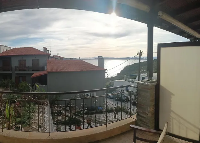 πανσιον αγγελοσ μαναρη Appartement Ouranoupoli