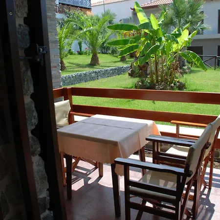 πανσιον αγγελοσ μαναρη Apartament
