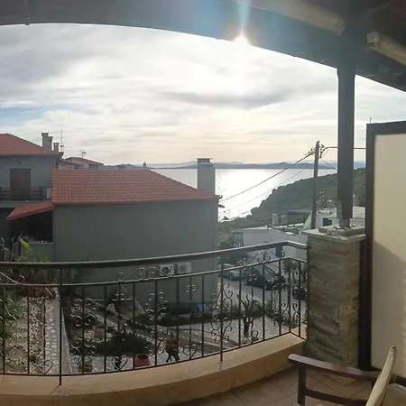 πανσιον αγγελοσ μαναρη Apartament Uranupoli